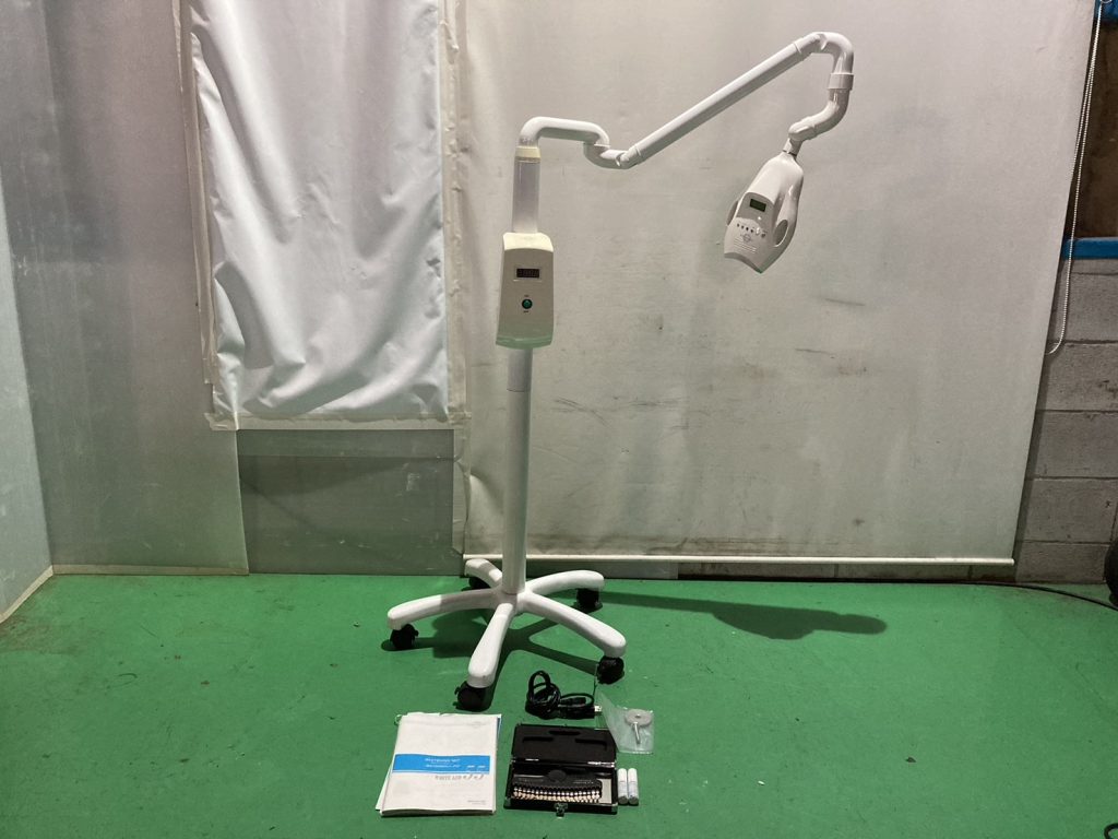 埼玉県さいたま市で出張買取したシャリオンのホワイトニング機器の買取事例写真