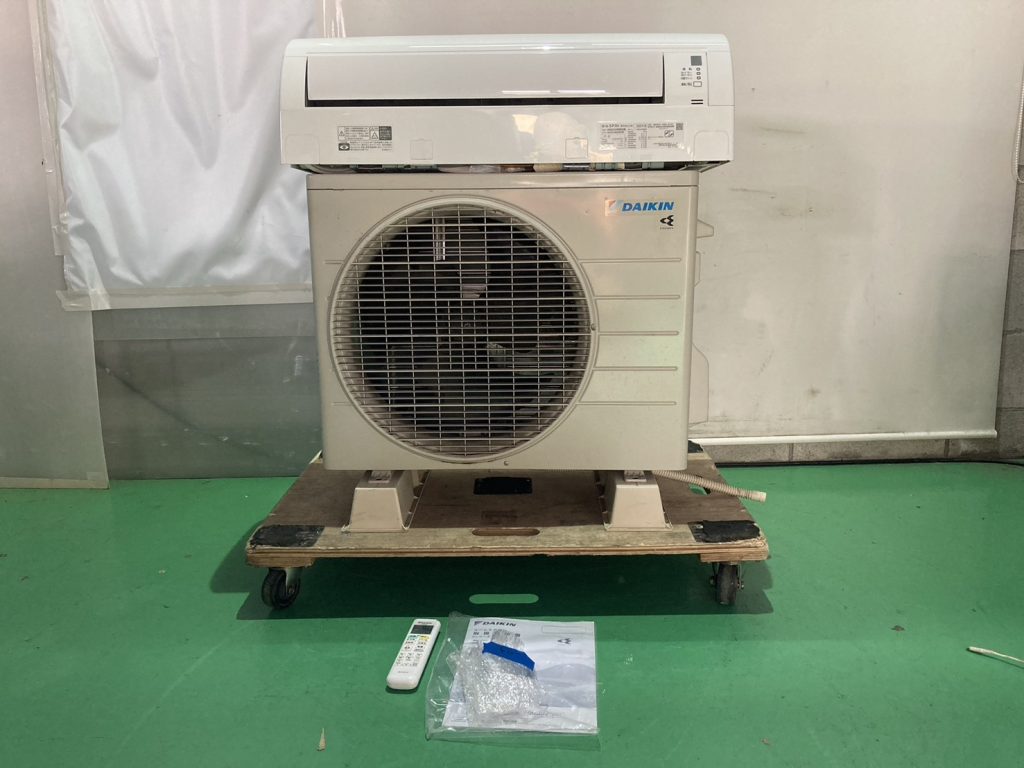千葉県千葉市中央区で出張買取したDAIKIN ダイキンのエアコンの買取事例写真