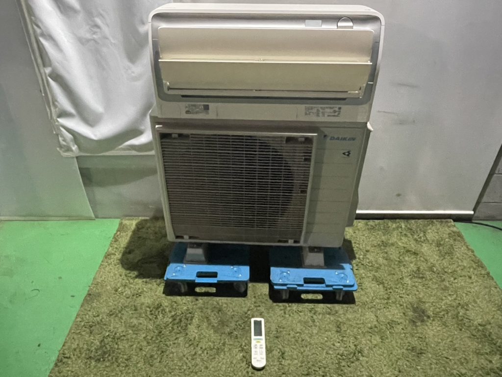 東京都板橋区で出張買取したDAIKIN ダイキンのエアコンの買取事例写真