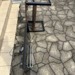 千葉県茂原市での不用品回収の作業写真（テレビ、テーブル）