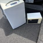 千葉県習志野市での不用品回収の作業写真（洗濯機、電子レンジ）