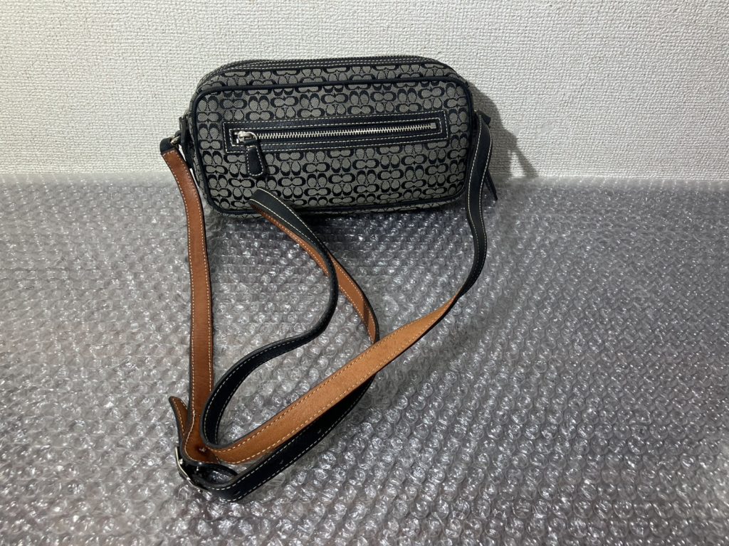 千葉県習志野市で出張買取したCOACHの買取事例写真