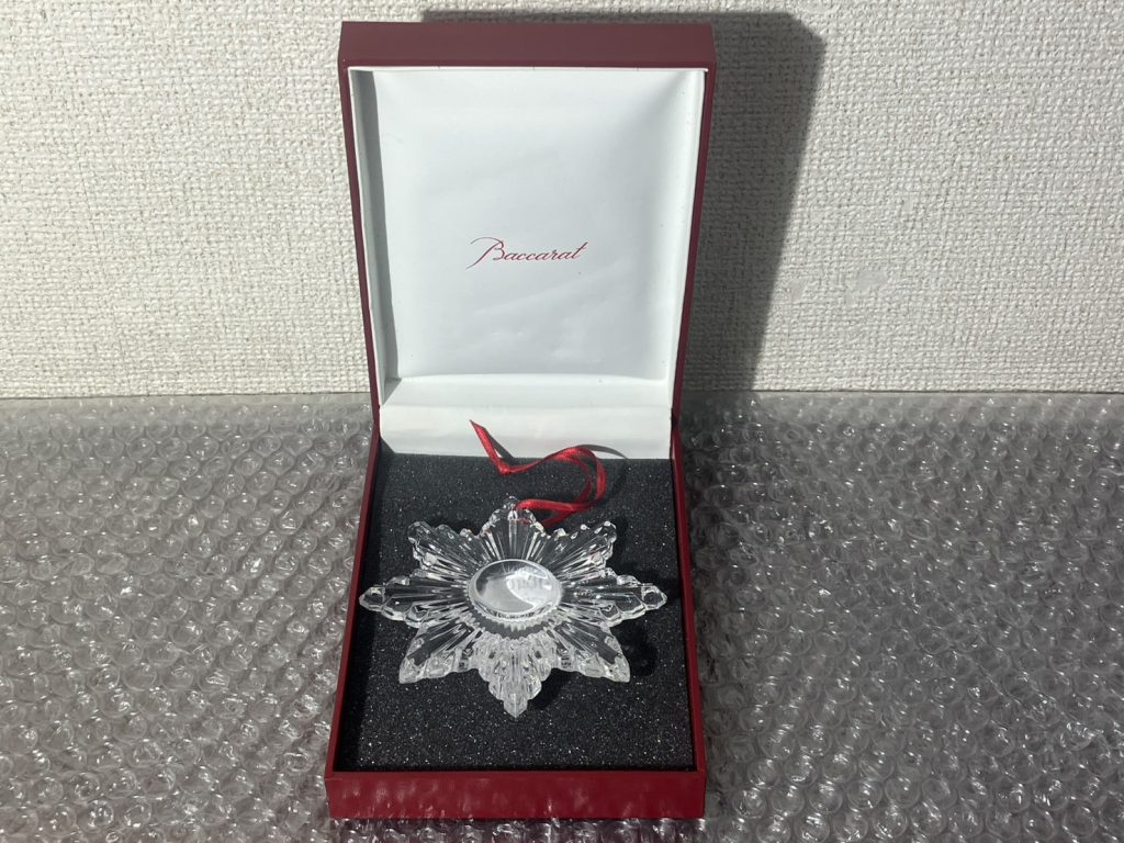 埼玉県吉川市で出張買取したバカラの灰皿（極美品）の買取事例写真