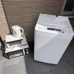 千葉県柏市での不用品回収の作業写真（洗濯機、トースター、電子レンジ、ケトル）