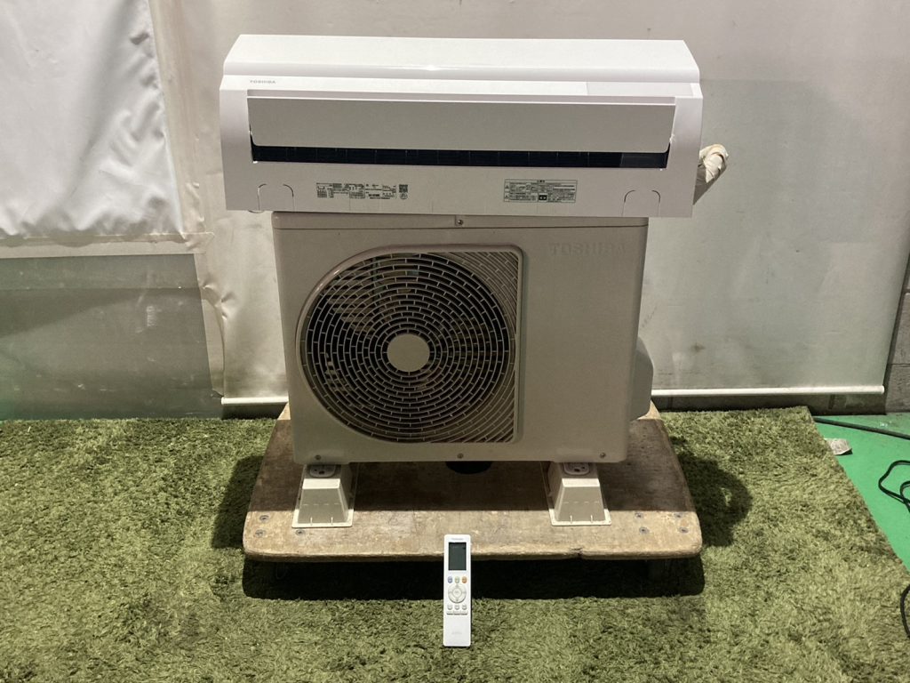 千葉県習志野市で出張買取したTOSHIBA 東芝のエアコンの買取事例写真