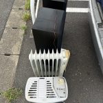 千葉県柏市での不用品回収の作業写真（スピーカー×2、ヒーター×2）
