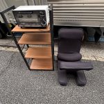 千葉県茂原市での不用品回収の作業写真（トースター、棚、座椅子）