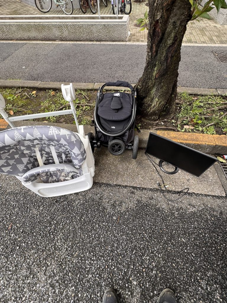 千葉県浦安市での不用品回収の作業前の様子