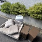 千葉県野田市での不用品回収の作業写真（ゴミ箱×2、ソファ、洗濯機）
